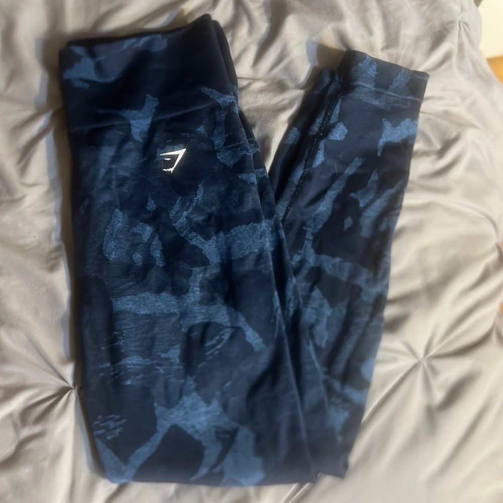 Gymshark adapt camo medium blue